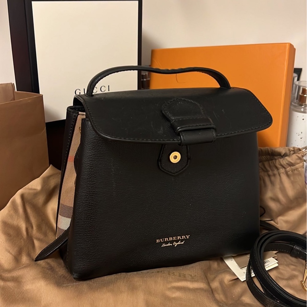 Burberry crossbody bag